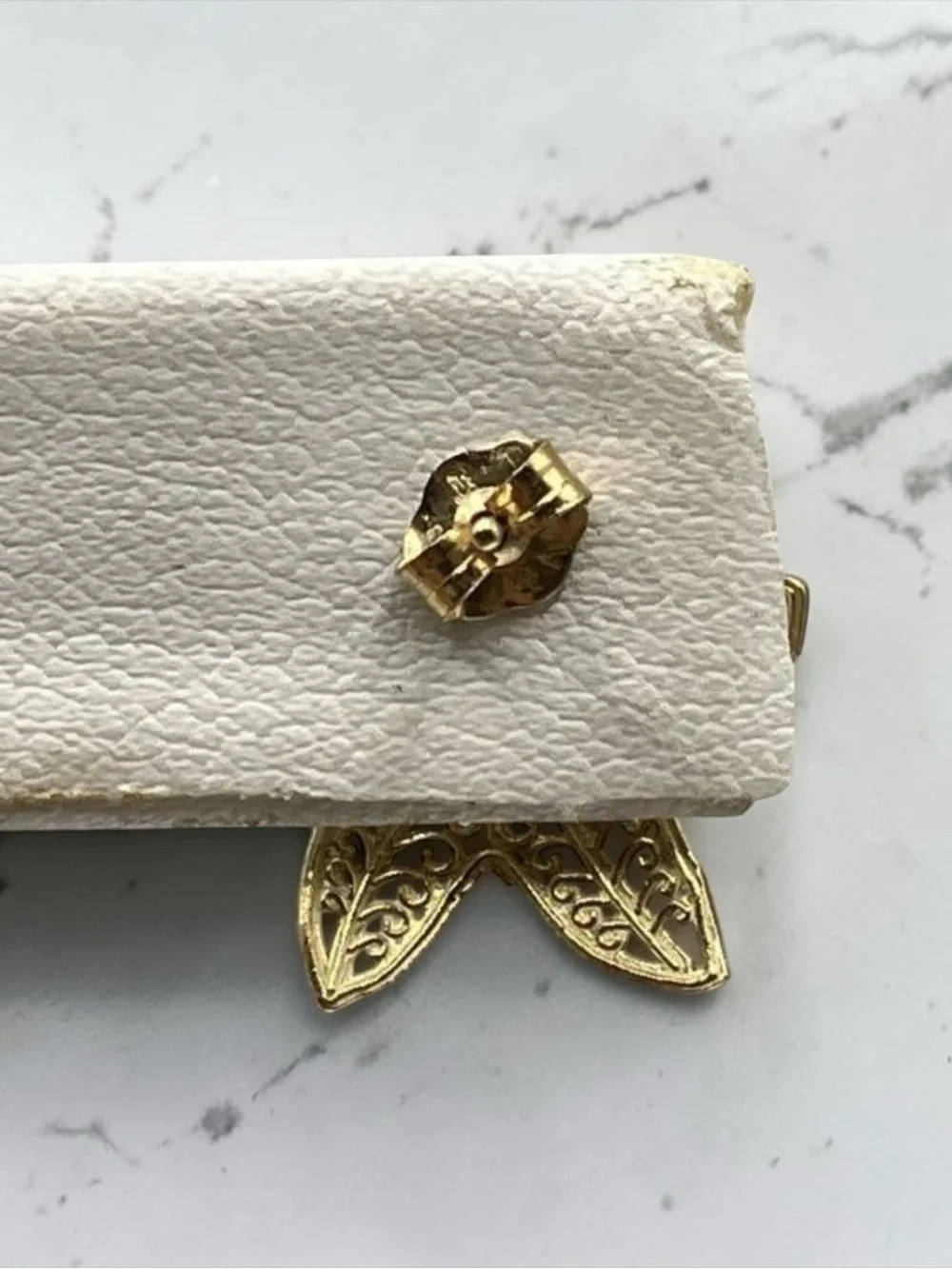 The Unbranded Brand stunning 14k